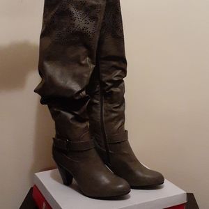 Grey mid length boots